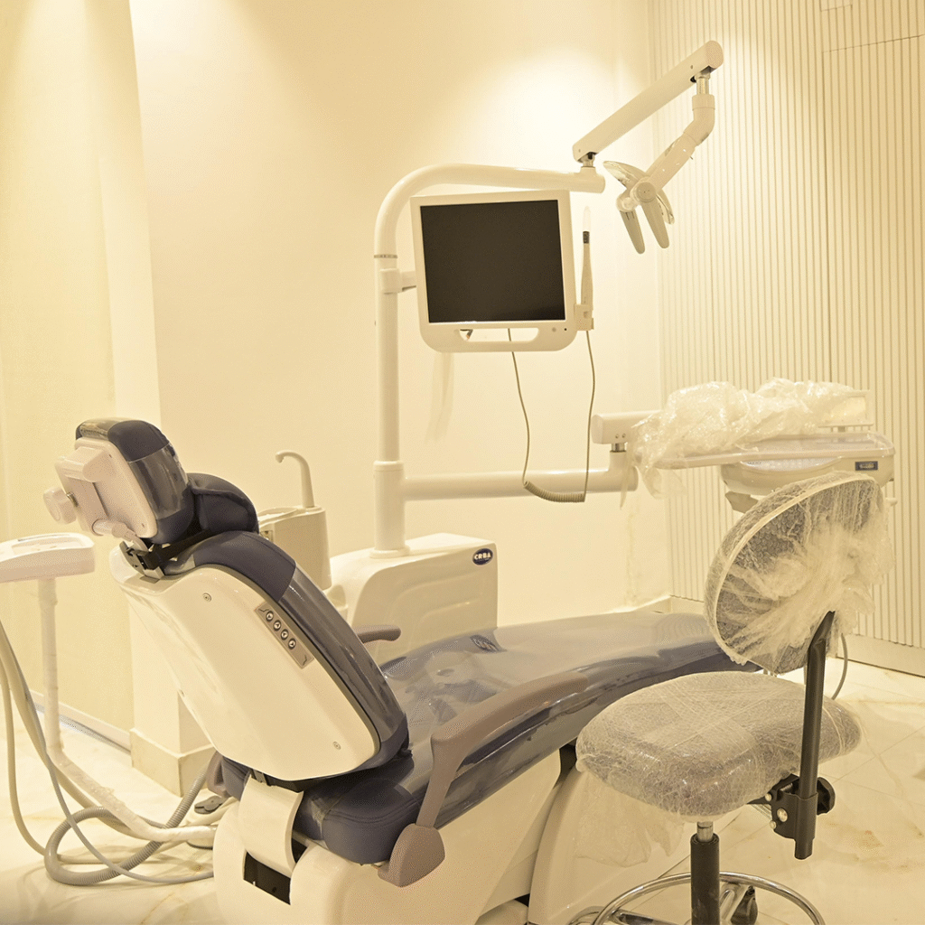 Best Machines Used at The Dental Eyeland Pitampura